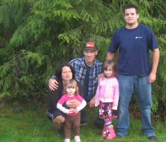 Bothell WA stump grinding and tree service family owned since 1994